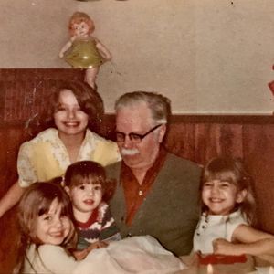 Meet your Posher, Desirea